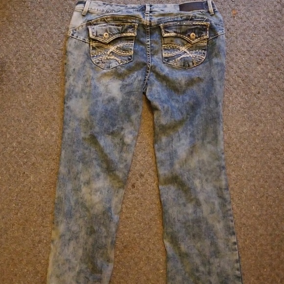 Rue21 jeans! - Picture 2 of 2